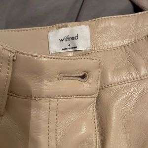 Beige Wilfred Melina’s